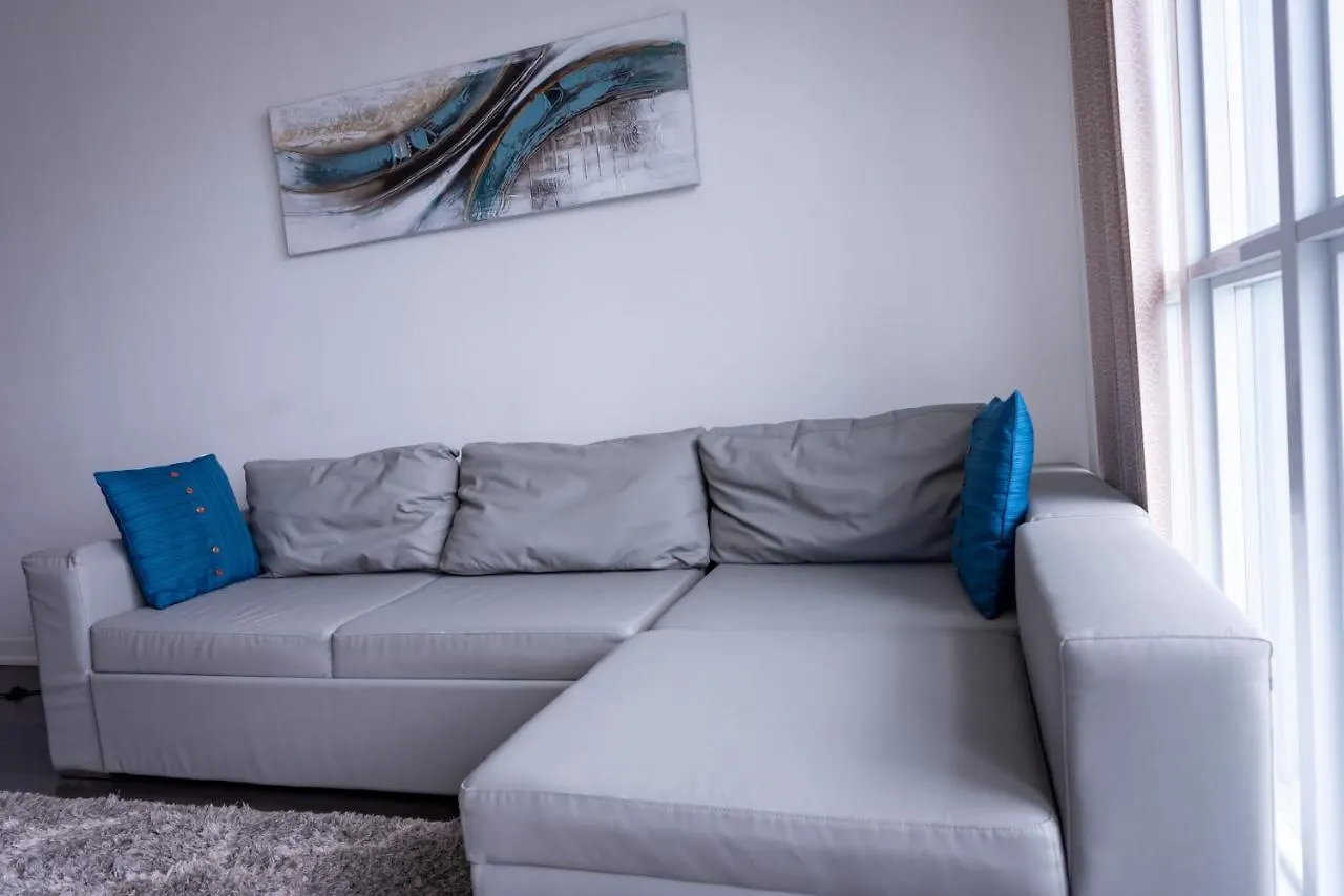 Classic Downtown Toronto Lakeview Condo With Free Parking 0*,  カナダ